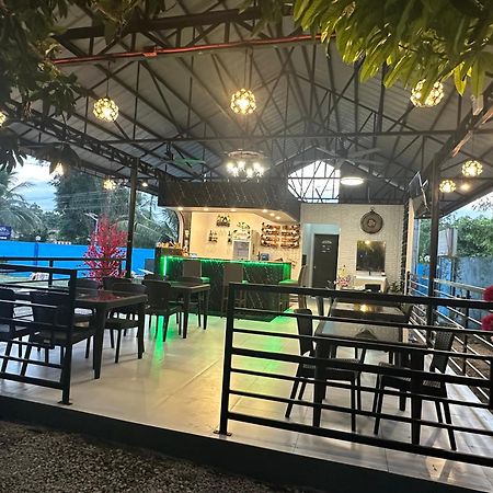 Blue Summer Suites & Restaurant Bingag Esterno foto